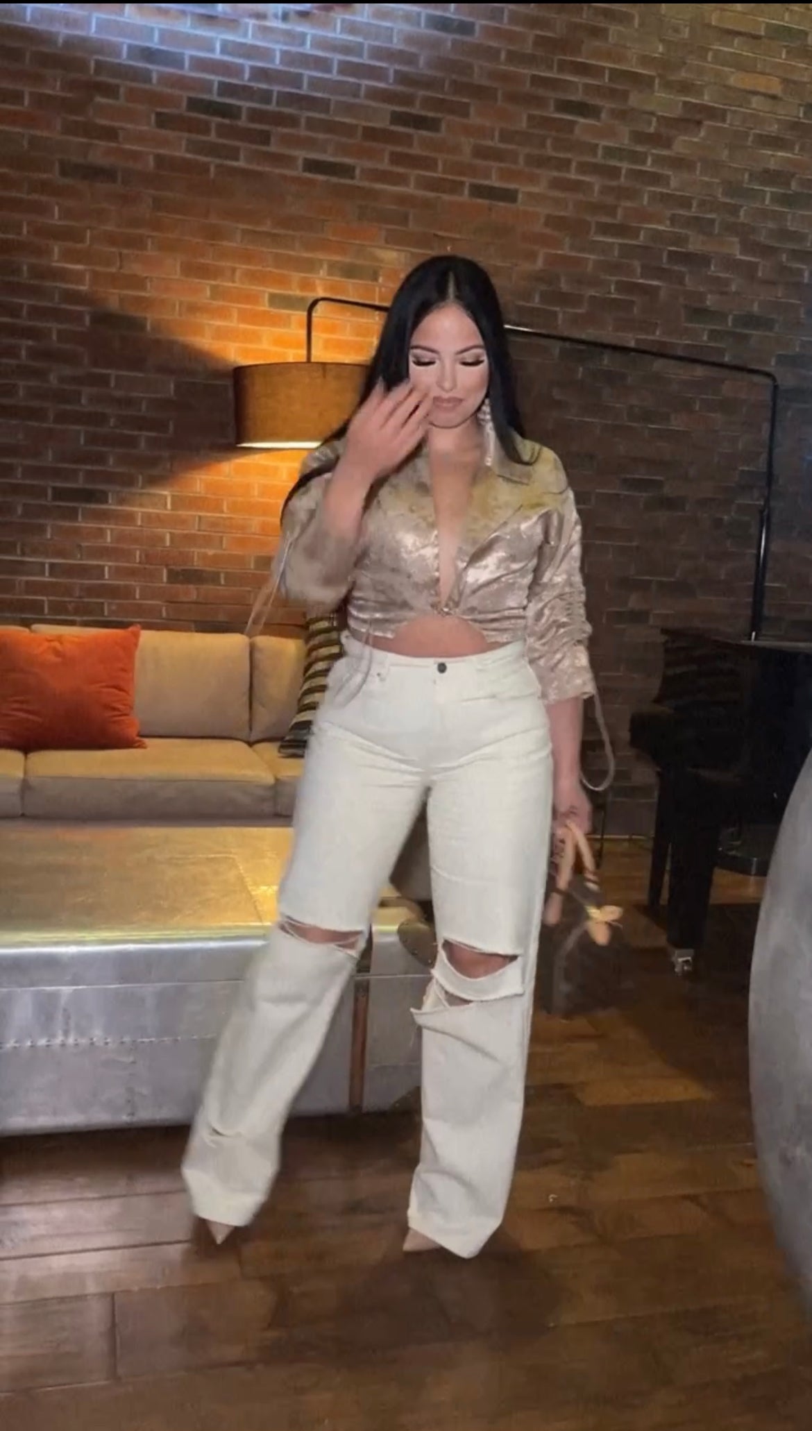 DENIM CREAM DISTRESSED JEAN