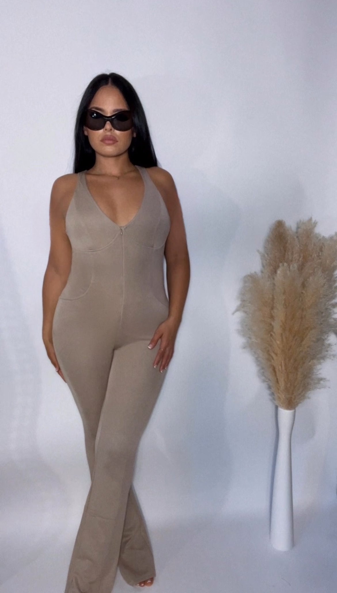 BBTM CHIC UTRA-soft JUMPSUIT TAUPE NUDE