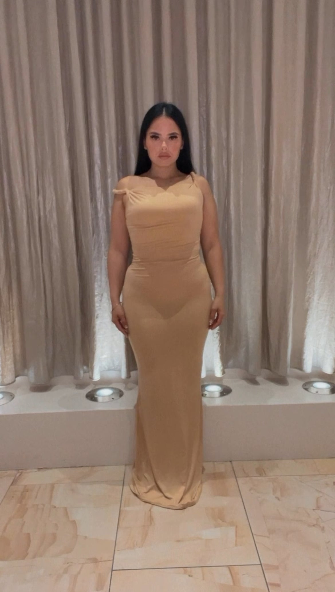 BBTM GODDESS LOUNGE LONG TAUPE/CREAM Maxi dress