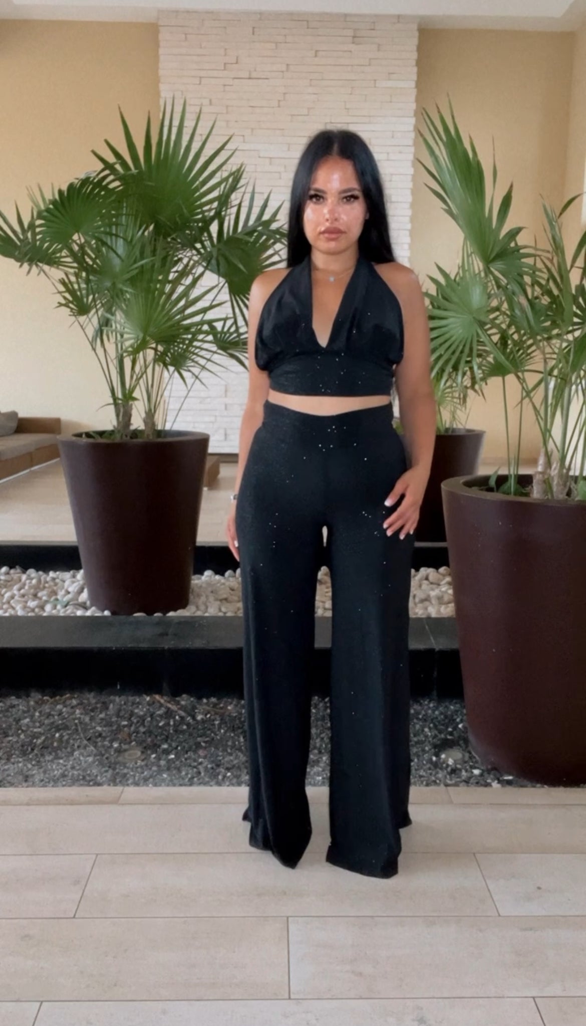 BBTM SS DRAPE HALTER TOP BLACK