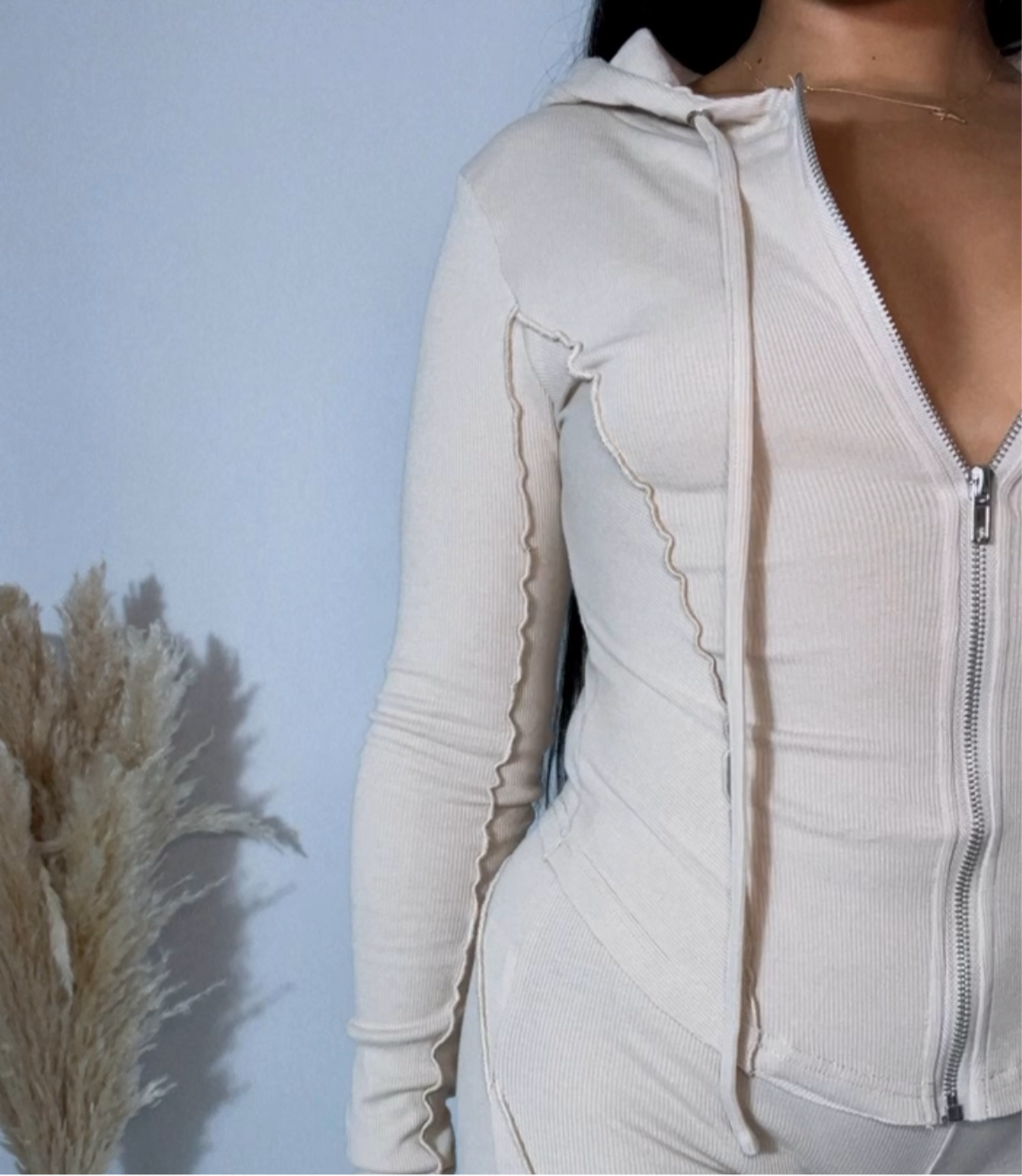 BBTM CHIC RIBBED ZIP HOODIE creamy taupe