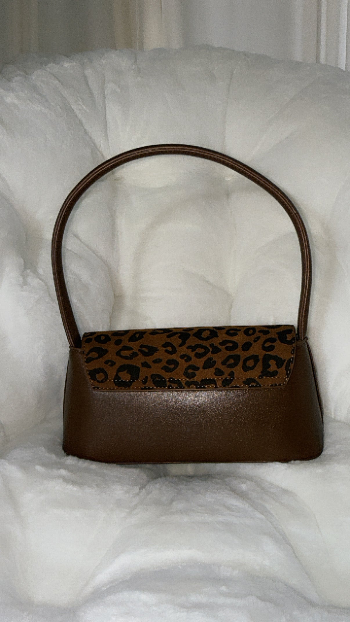 The Ashley light brown leopard shoulder bag