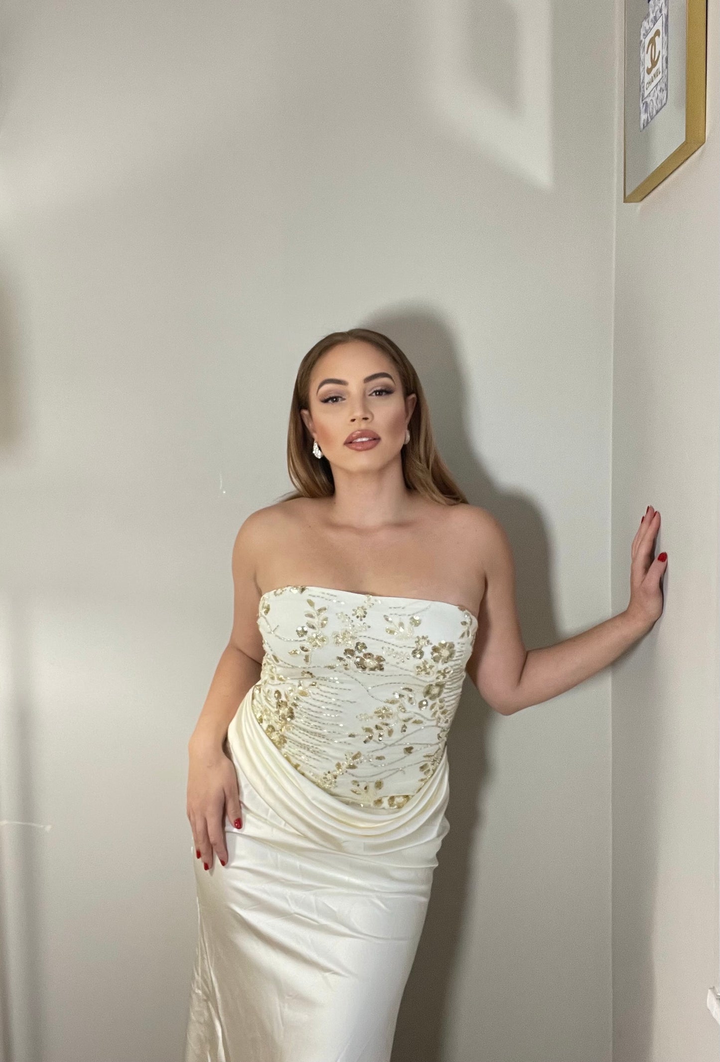 BBTM HOLIDAY WHITE/gold satin dress