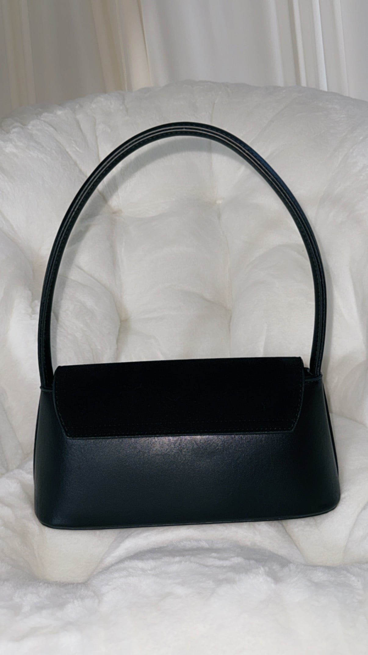 The Tiana black shoulder bag