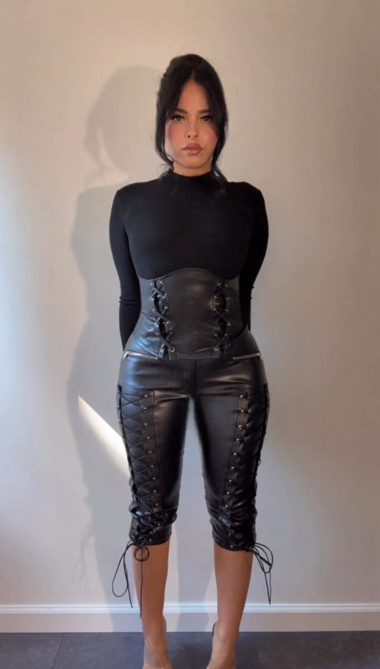 BBTM PU CORSET CAPRI PANT